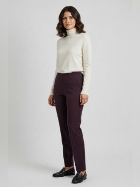 AKRIS Women’s Virgin Wool Flat Front Dress Pants in Deep Plum Size 2 pull on zip